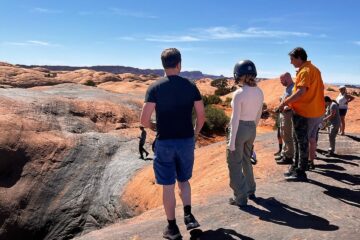 The geological feature locally known as a "hot tub" on Hell's Revenge